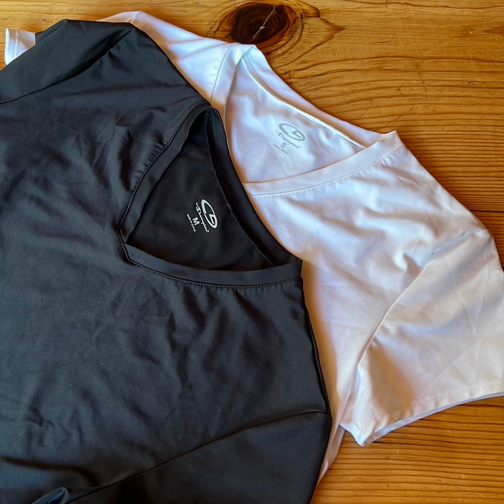 💚 3 for $15 💚 - Bundle of Champion Short Sleeve Tops size S and M